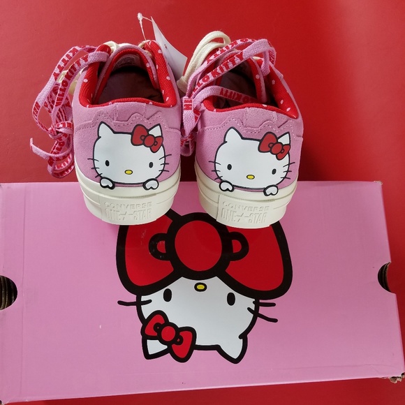CONVERSE x HELLO KITTY Shoes 162939C Various Sizes - Picture 6 of 7